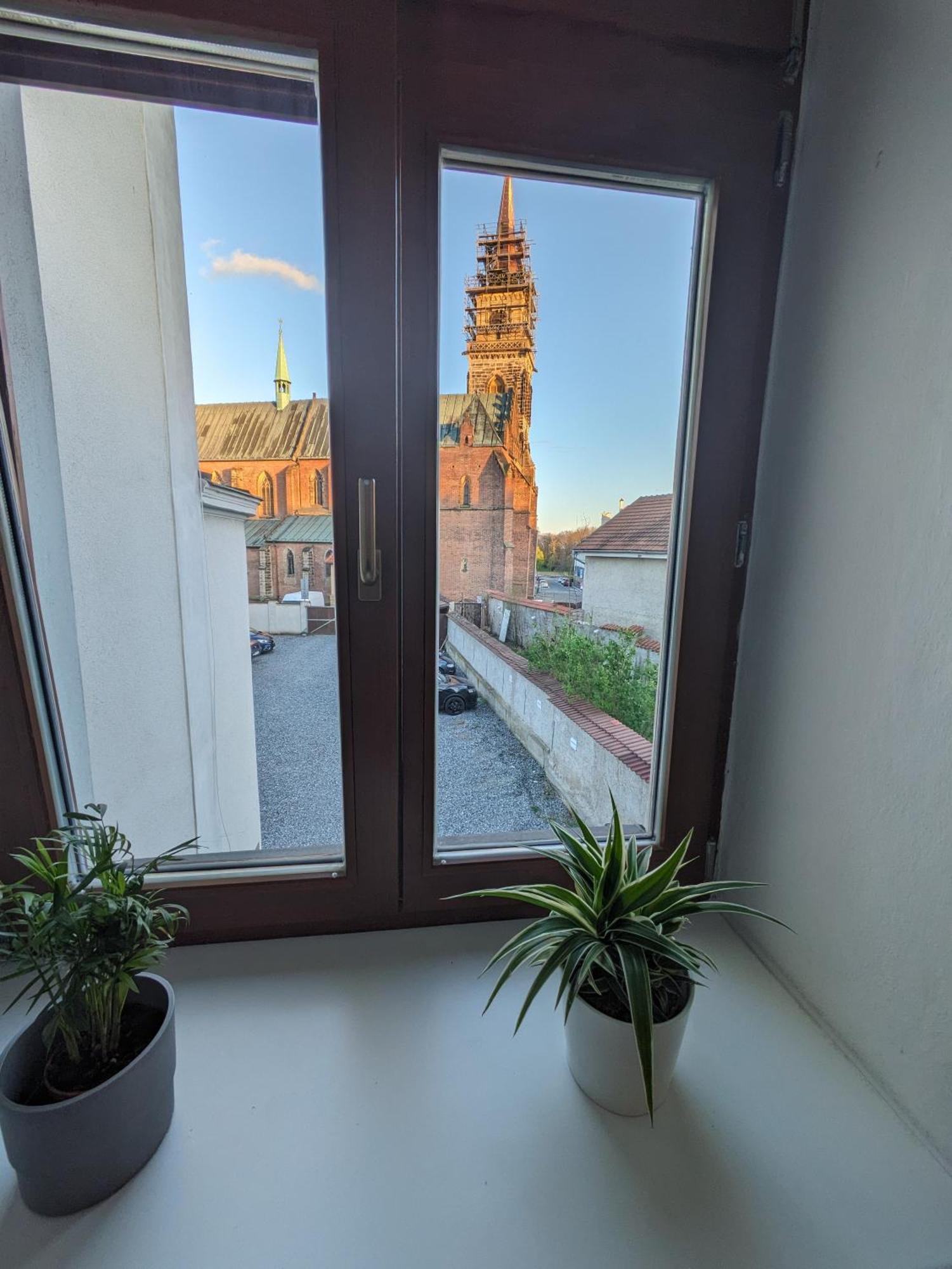 Penzion Grand Nymburk Exterior foto