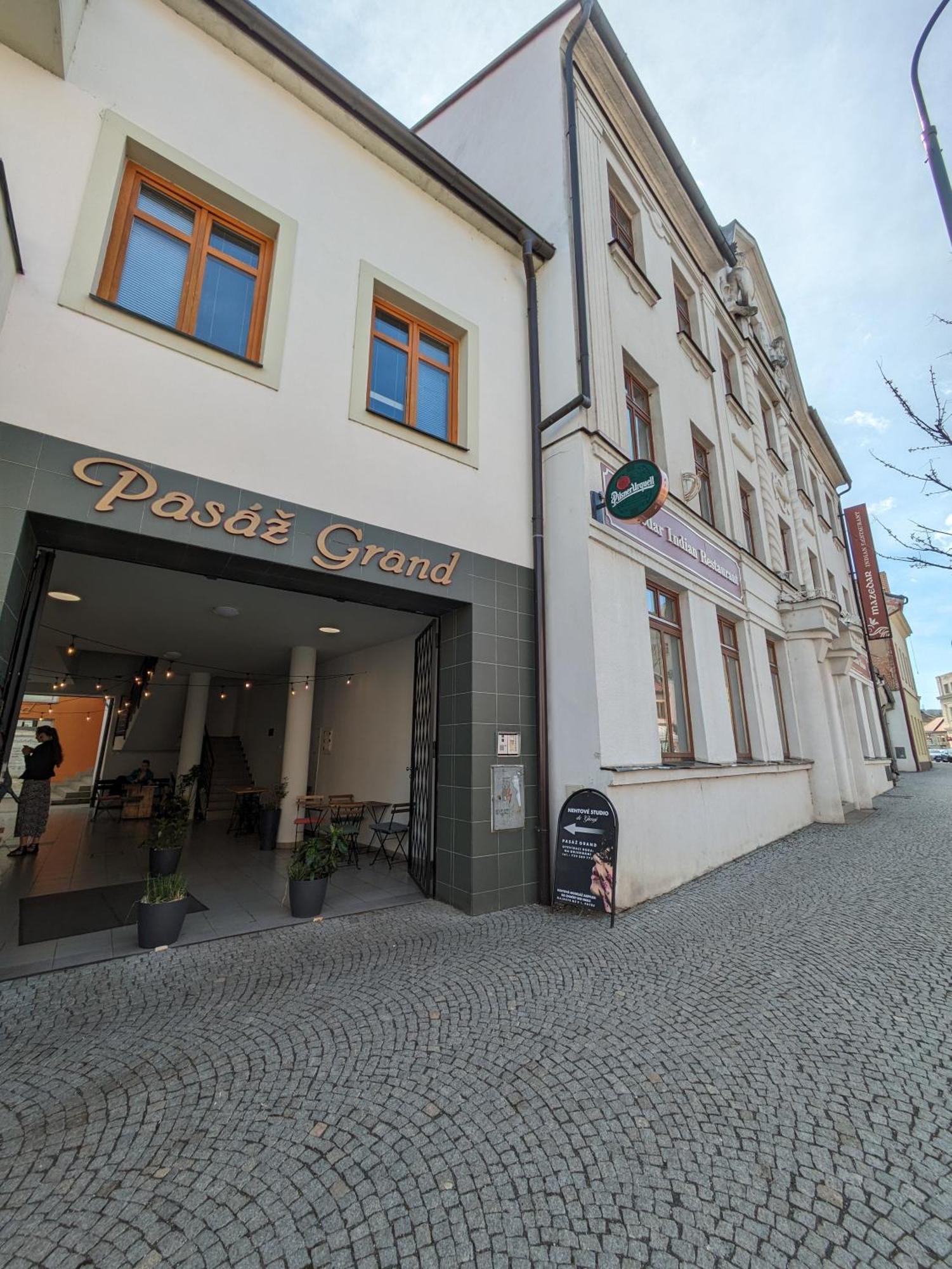Penzion Grand Nymburk Exterior foto